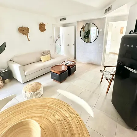 Apartment Caramel Cookie Con Piscina, Doble Terraza, Parking Y Wifi